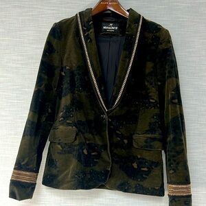 Velvet camouflage blazer with gold accents. Size 40. Fits 2-4